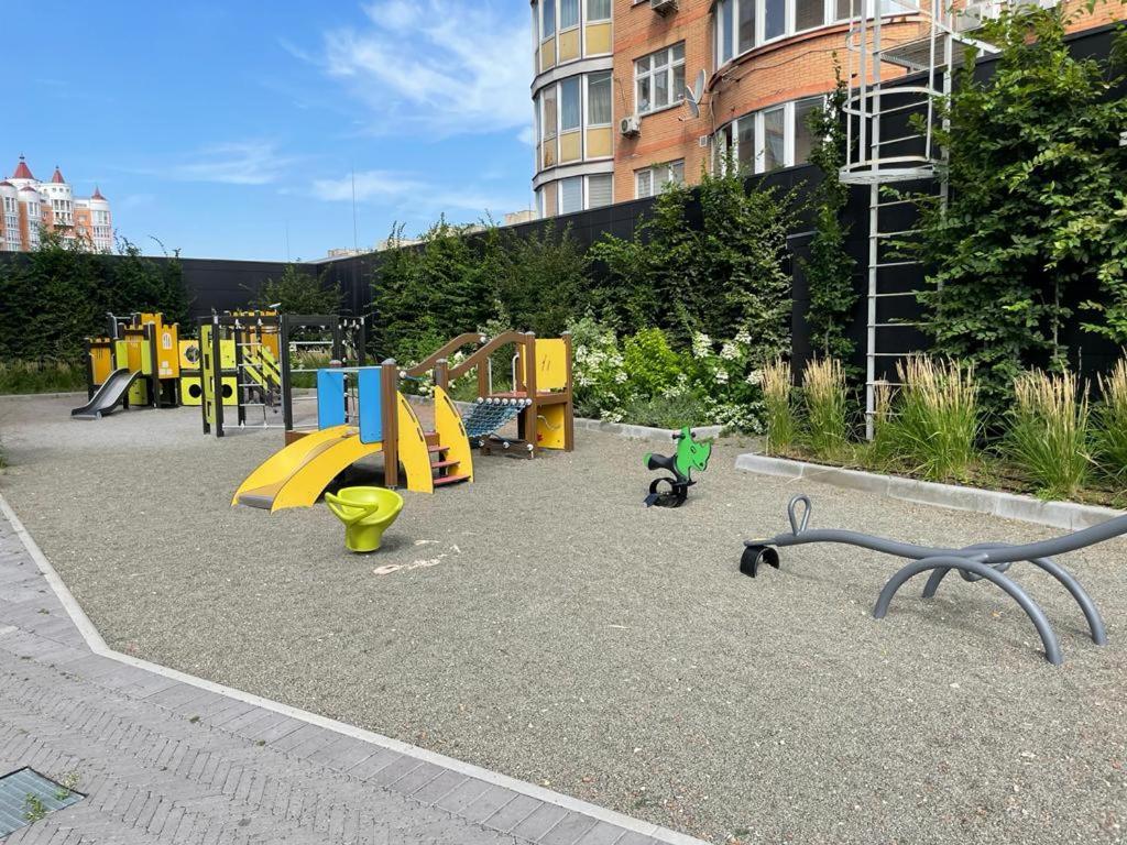 Luxury Apartments Smartplaza Obolon Metro Minskai Kiev Luaran gambar