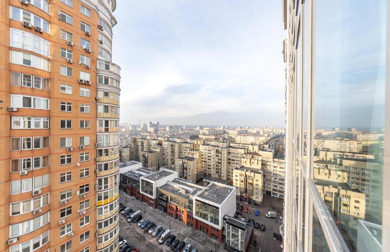 Luxury Apartments Smartplaza Obolon Metro Minskai Kiev Luaran gambar