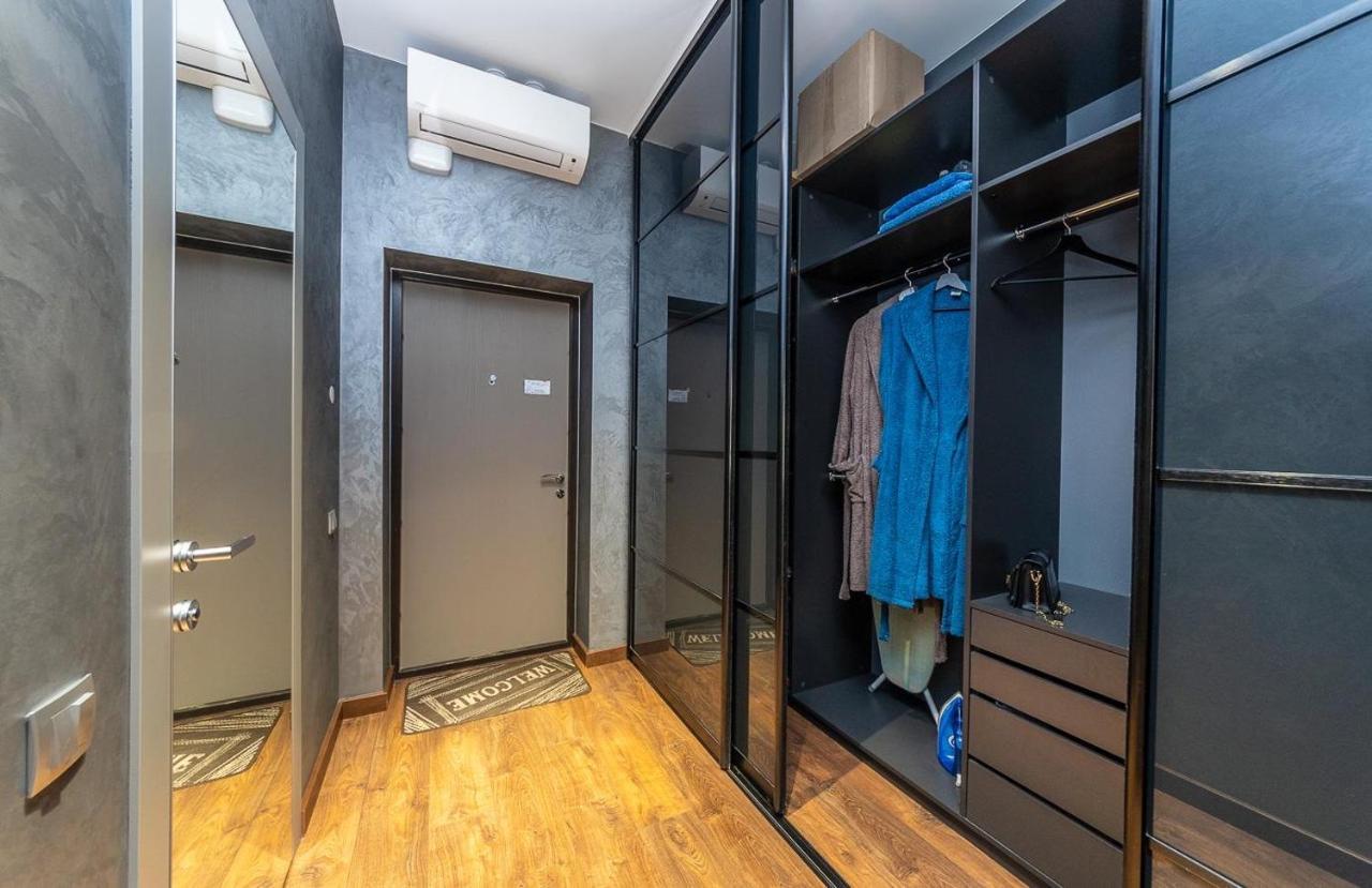 Luxury Apartments Smartplaza Obolon Metro Minskai Kiev Luaran gambar